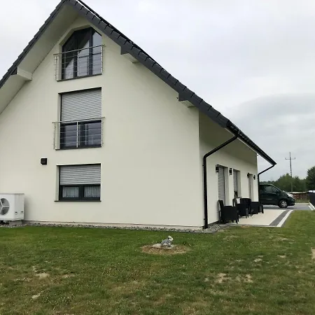 Perla Orawy 农家乐 *