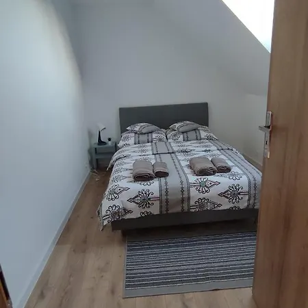 Alloggio per agriturismo Perla Orawy